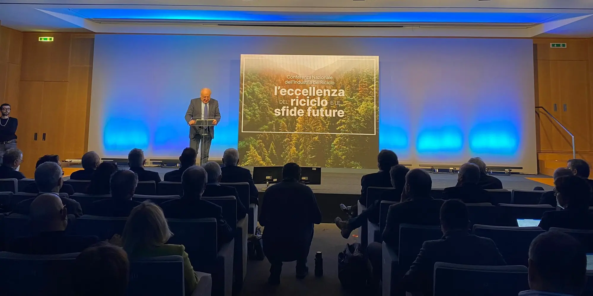 Conferenza Nazionale dell’Industria del Riciclo: Italia leader europeo di riciclo dei rifiuti col 72%